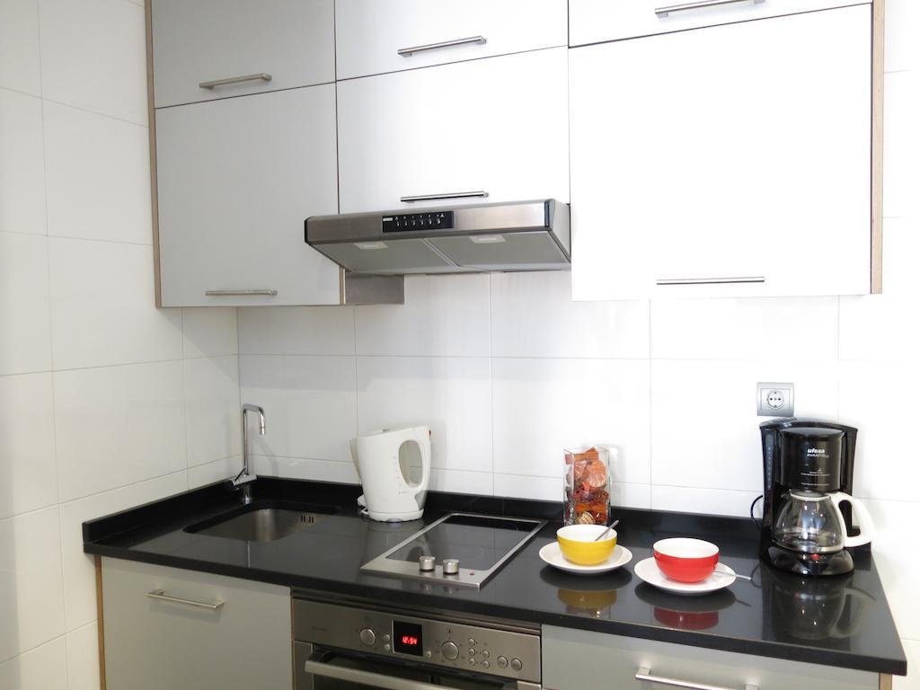 Apartamento Principe Santa Ana Madrid Centro Habitación foto