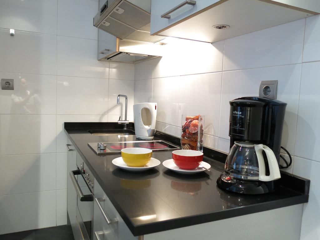 Apartamento Principe Santa Ana Madrid Centro Habitación foto