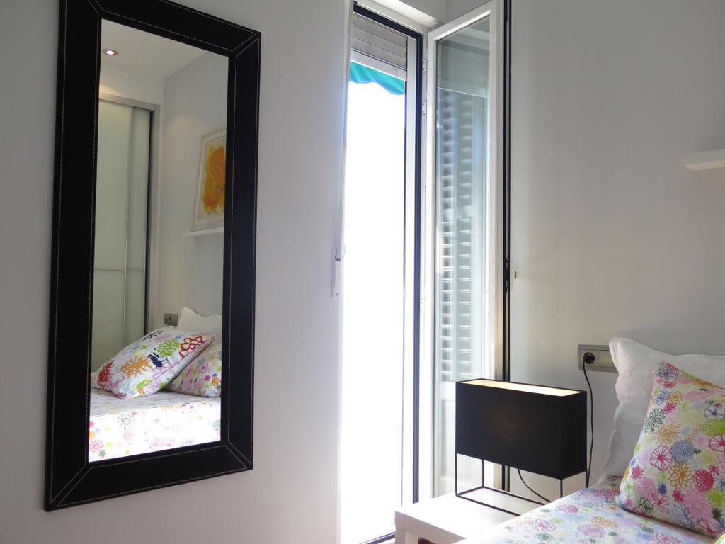 Apartamento Principe Santa Ana Madrid Centro Exterior foto